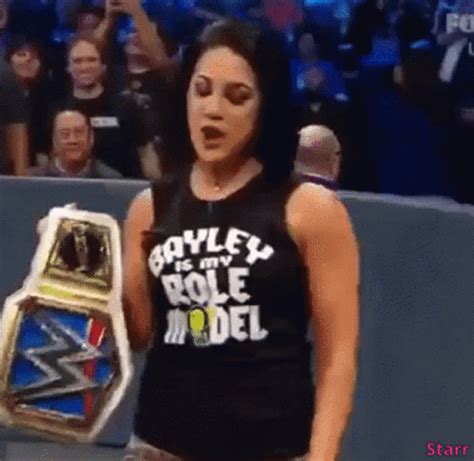 Bayley Wwe GIF - Bayley Wwe Champion - Discover & Share GIFs