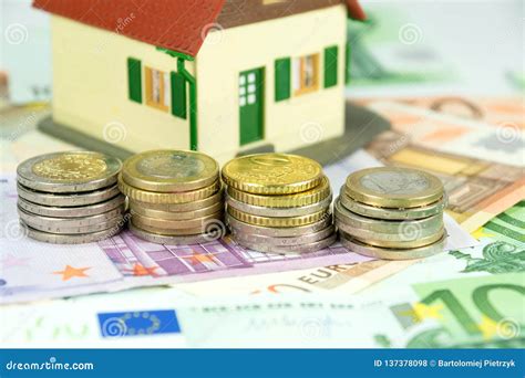 Construction Loan and Financing for a House Stock Photo - Image of house, banknotes: 137378098