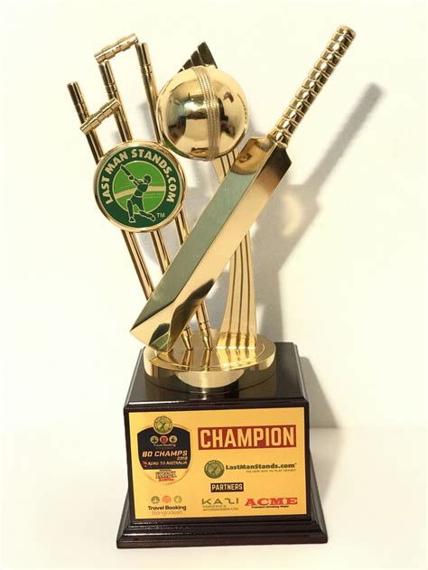 Cricket Trophy | Trophies and medals, Cricket wallpapers, Man gold bracelet design