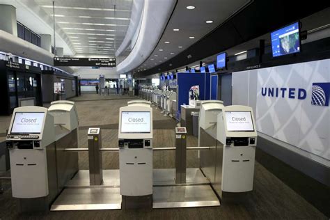 SFO's United Terminal 3 renovation project postponed