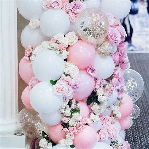 Loving the latest wedding balloon trend💕#weddingsandevents # ...