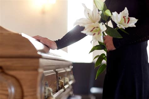 An introduction to funeral etiquette | Mandurah Mail | Mandurah, WA