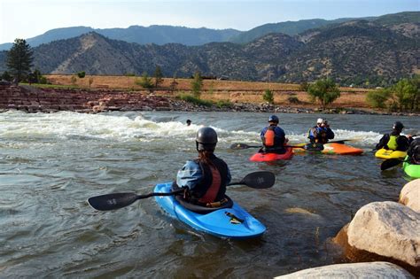 Glenwood Springs Whitewater Park – Colorado River | Tubing and kayaking in Glenwood Springs, CO