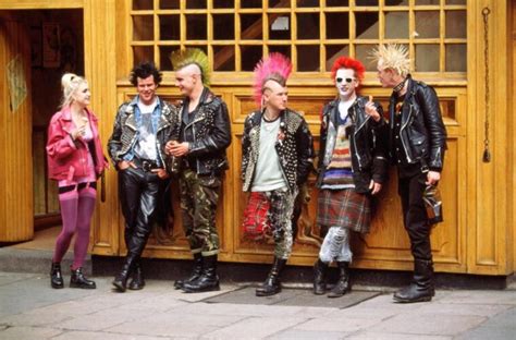 A Timeless Fashion Trend: ‘80s Punk Influence