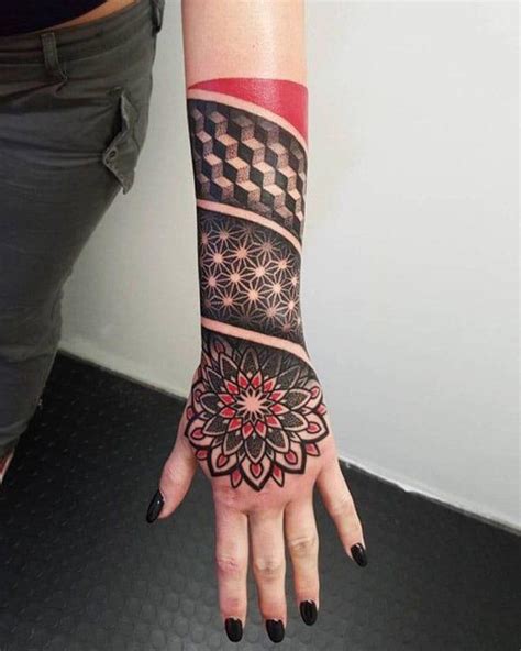 Best 24 Hand Tattoos Design Idea For Men and Women - Tattoos Ideas