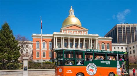 Massachusetts State House History and Visitor Guide