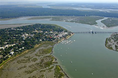 Beaufort Harbor in Beaufort, SC, United States - harbor Reviews - Phone Number - Marinas.com