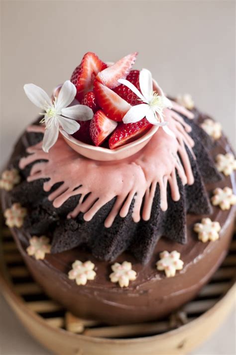 Sweetheart Cakes #sweetheartbakery | Bakery cakes, Bakery, Desserts