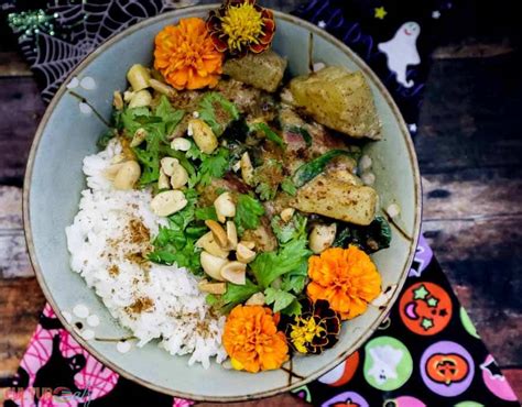 A Thai Sweet Potato Curry Cricket Recipe Chirping for Halloween