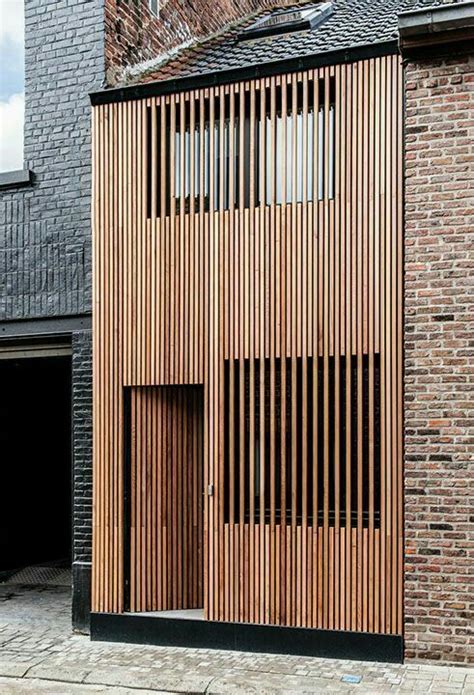 modern vertical wood slat home exterior Wood Facade, Timber Cladding ...