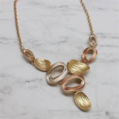 Evelyn Necklace In Gold - Best of Everything | Online Shopping