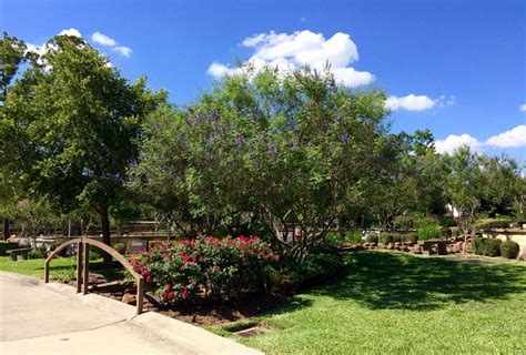 Memorial Oaks Cemetery in Houston, Texas - Find a Grave Cemetery