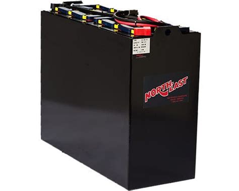 Forklift Battery Types | Pros & Cons of Each | Summit ToyotaLift