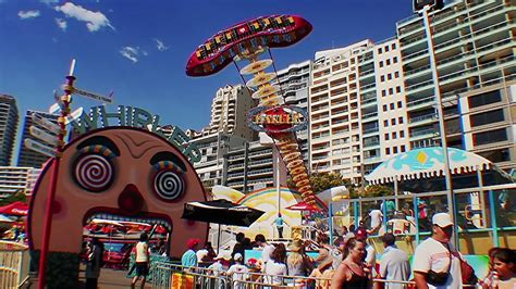 Luna Park Rides - Luna Park Melbourne | ThemeParks-AU / There is a huge ...