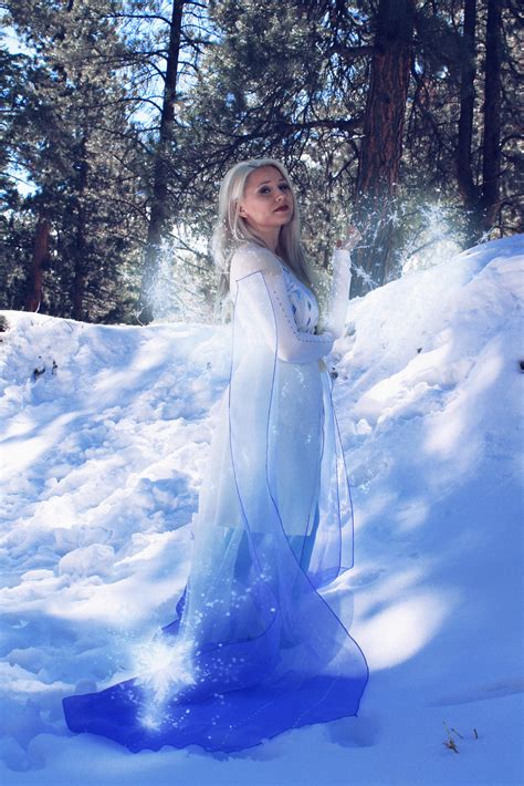 My Elsa Spirit cosplay from Frozen 2! : r/disney