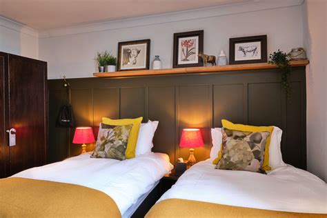 The Bulls Head Chislehurst: Gorgeous Pub Hotel | DesignMyNight