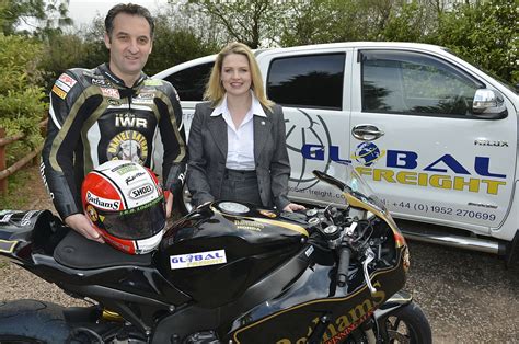 Global Freight goes racing with TT legend - Global Freight