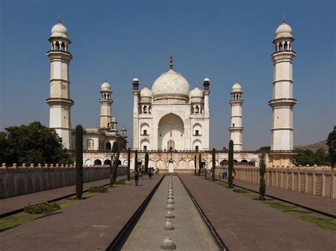 The Bibi Ka Maqbara ("Tomb of the Lady") is a maqbara located in Aurangabad, Maharashtra, India ...