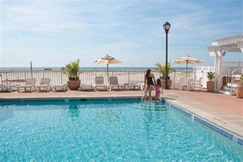 REGES OCEANFRONT RESORT - Updated 2018 Prices & Hotel Reviews (Wildwood ...