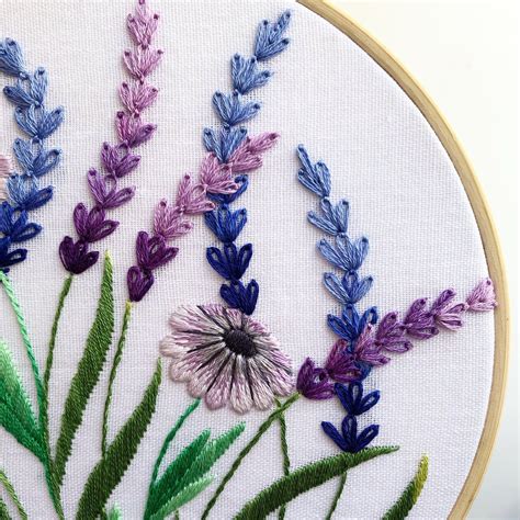 Lavender and White Daisy Hand Embroidery DIY KIT Tutorials | Etsy | Hand embroidery pattern ...