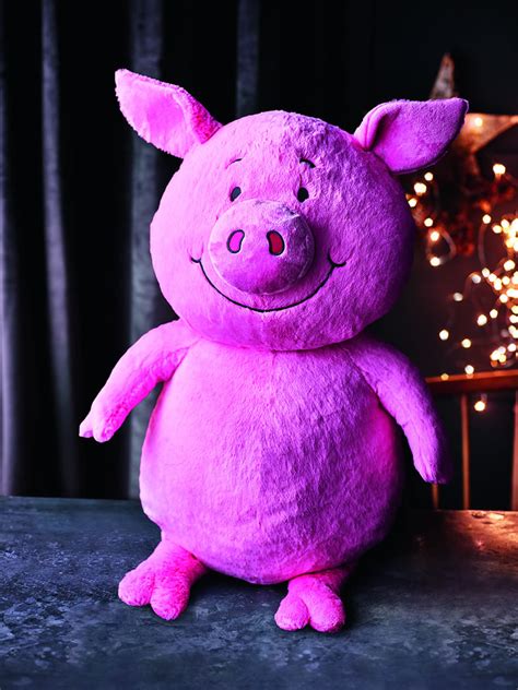 image-of-m&s-percy-pig-toy | Under The Christmas Tree