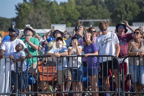 DVIDS - News - 2019 NAS Oceana Air Show STEM Event Shatters Guinness ...