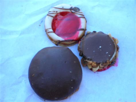 Alfajores is a Uruguay Recipe that is enjoyed by the people of Uruguay