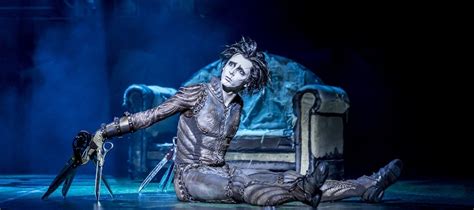 Show Details: Edward Scissorhands - Matthew Bourne's New Adventures