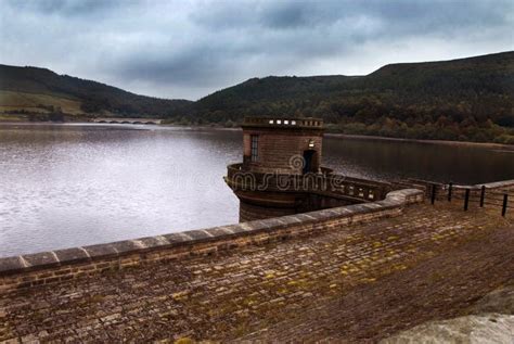 Derwent reservoir stock photo. Image of water, blue, lakes - 11295794