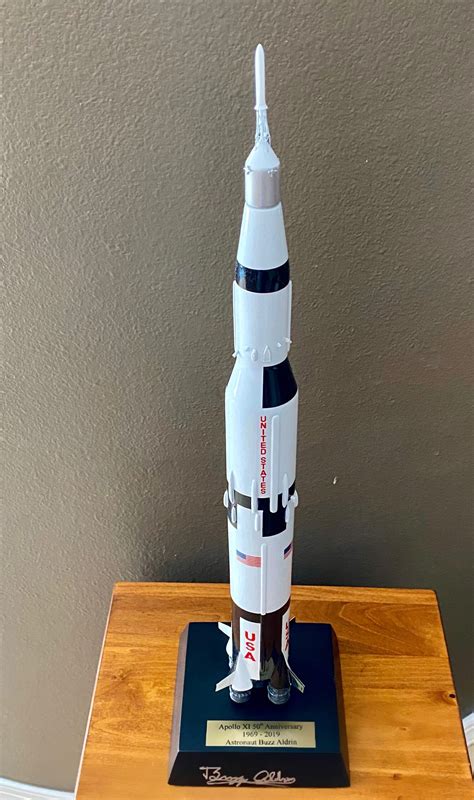 Apollo Saturn V Model