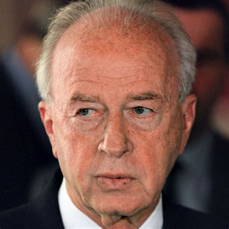 Yitzhak Rabin - Biography - Prime Minister | Memoria, Graficos