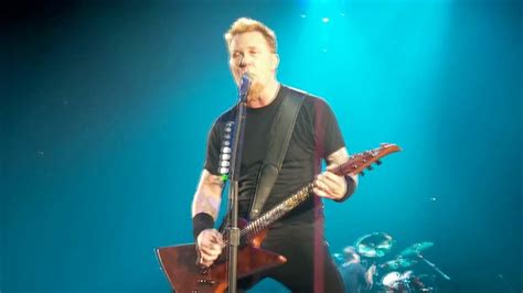 Metallica - Nothing Else Matters Live LA 2008 HD - YouTube