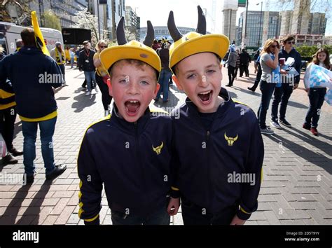 Oxford United fans on Wembley Way Stock Photo - Alamy