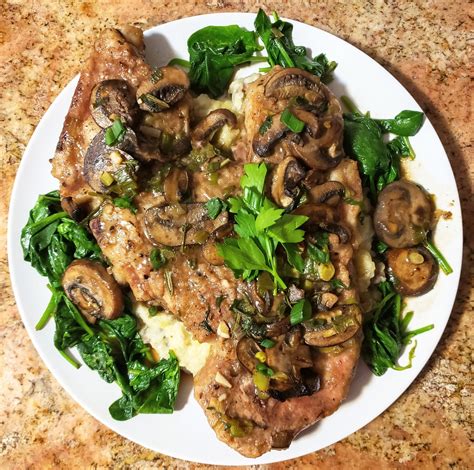 Veal Chops in Mushroom Herb Wine Sauce - Flavor Bible