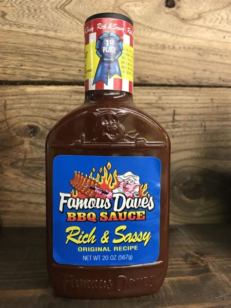 Famous Dave's Rich & Sassy BBQ Sauce 20 oz Bottle