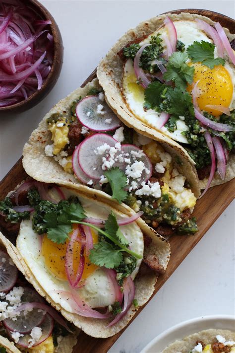 Breakfast Tacos – HonestlyYUM