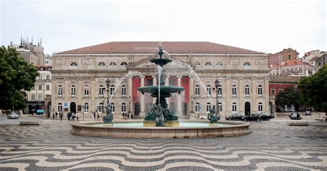 Rossio Square, Lisbon - Book Tickets & Tours | GetYourGuide.com