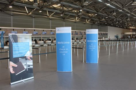 Tijdelijke vertrekhal Schiphol ceremonieel geopend | Luchtvaartnieuws