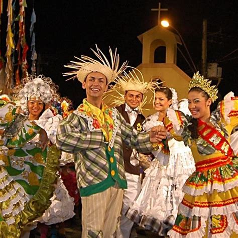 Festa Junina: Celebração Tradicional que Encanta com Suas Cores e Sabores - Fatos Curiosos