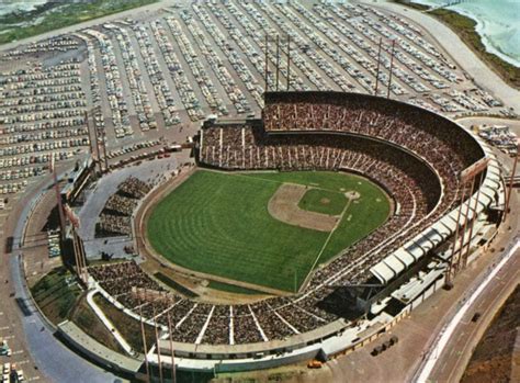 1967 aerial fire is Candlestick Park | Baseball park, Mlb stadiums, Baseball stadium