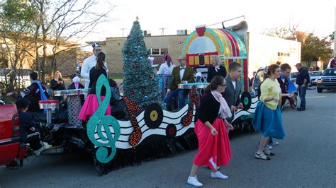 1000+ images about Parade Float Design Inspiration on Pinterest ...