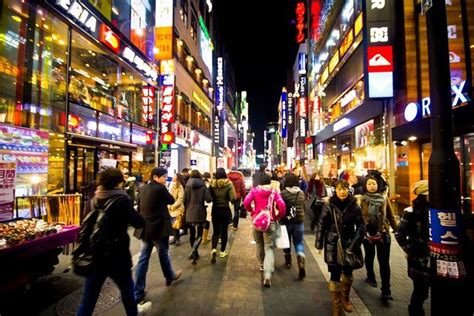 MyeongDong Shopping | South Korea Amino