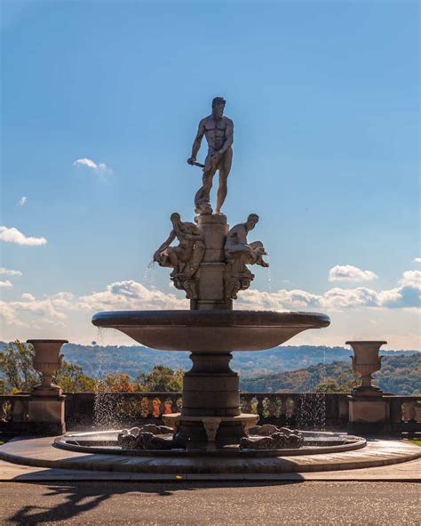 Touring Kykuit: A Rockefeller Estate in Sleepy Hollow, New York - Uncovering New York