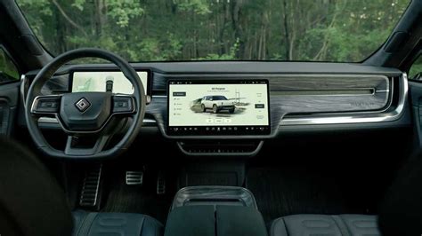 2022 Rivian R1S First Drive Review: An Electric SUV To Rule Them All