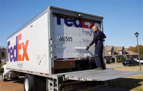 How To Become A FedEx Driver | Truckers Training