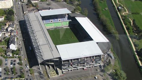 @Rennais Le Roazhon Park, nommé stade de la route de Lorient #9ine ...