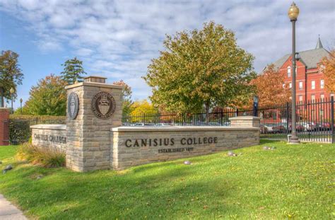 Experience Canisius College in Virtual Reality.