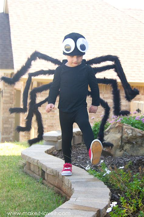 DIY: Easy NO-SEW Spider Costume!!! (...plus, one to GIVE AWAY!) | Make ...