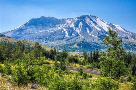 Top 10 Unbelievable Facts about Mount St. Helens - Discover Walks Blog