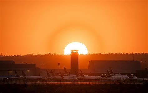 Airport Sunset · Free Stock Photo